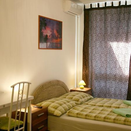 Apartment4You Budapest Exteriör bild
